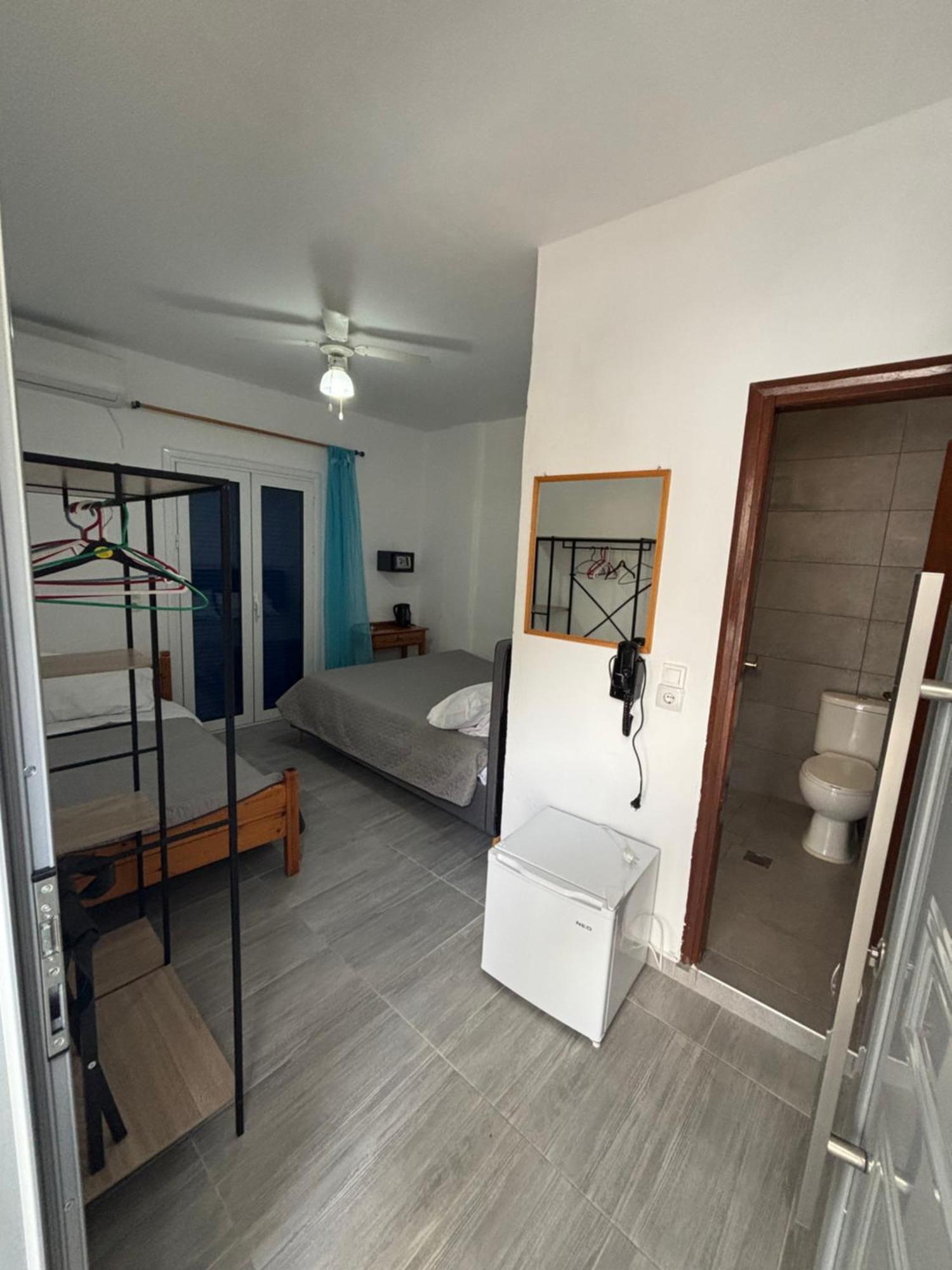 Scirocco Rooms Loutrón Ngoại thất bức ảnh