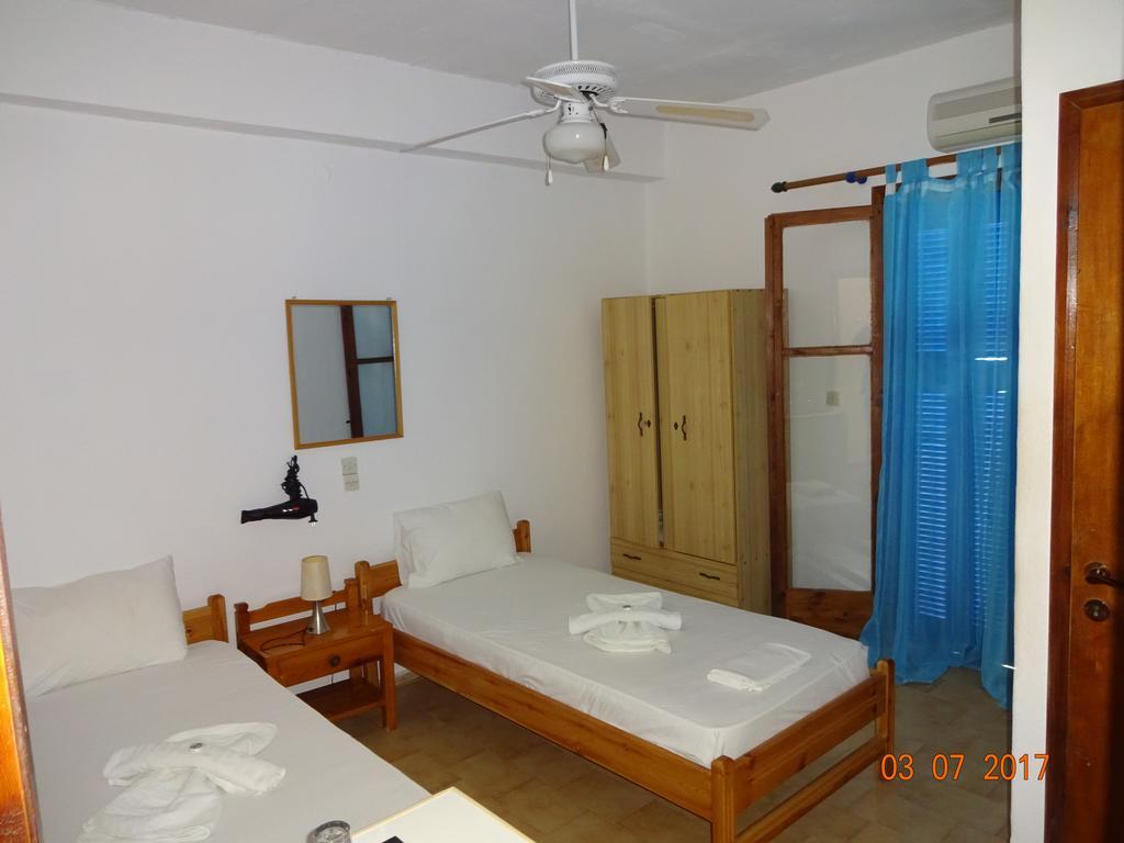 Scirocco Rooms Loutrón Ngoại thất bức ảnh