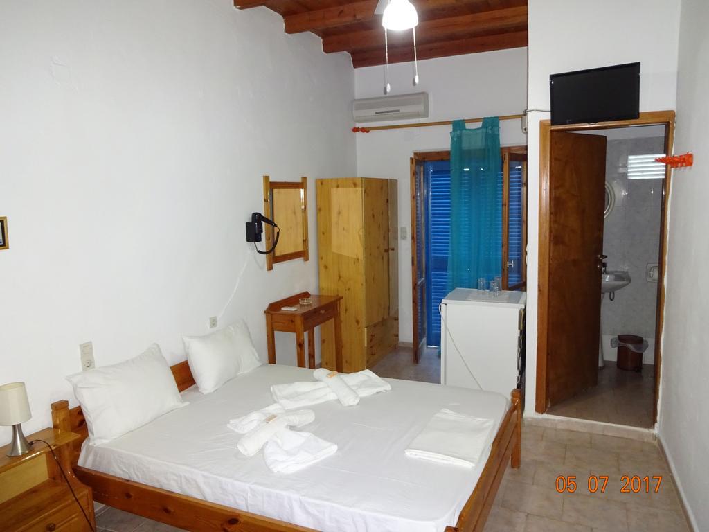 Scirocco Rooms Loutrón Ngoại thất bức ảnh